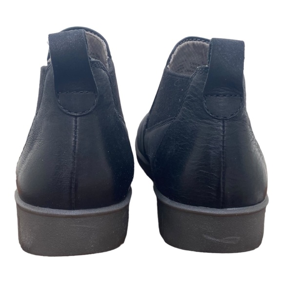 Dansko New Women’s Louisa Bootie Black Leather size 38 - Picture 10 of 12